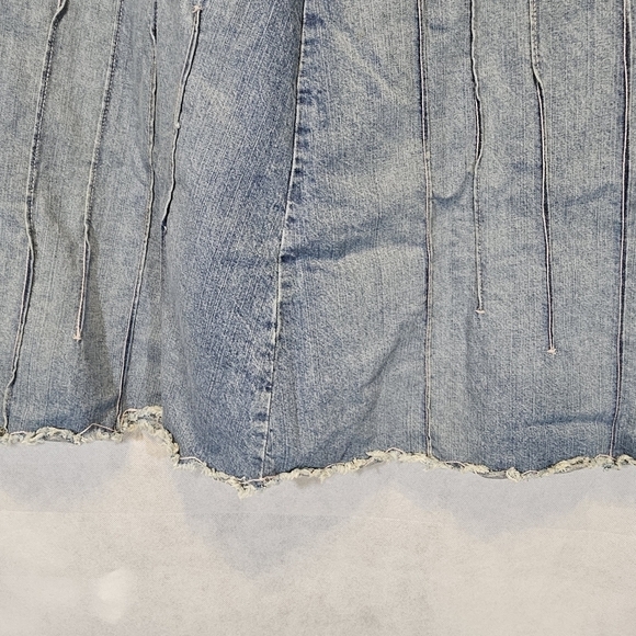 Vintage style Isabella Bird flared denim Maxi skirt w distressed bottom Size 12 - Picture 5 of 6